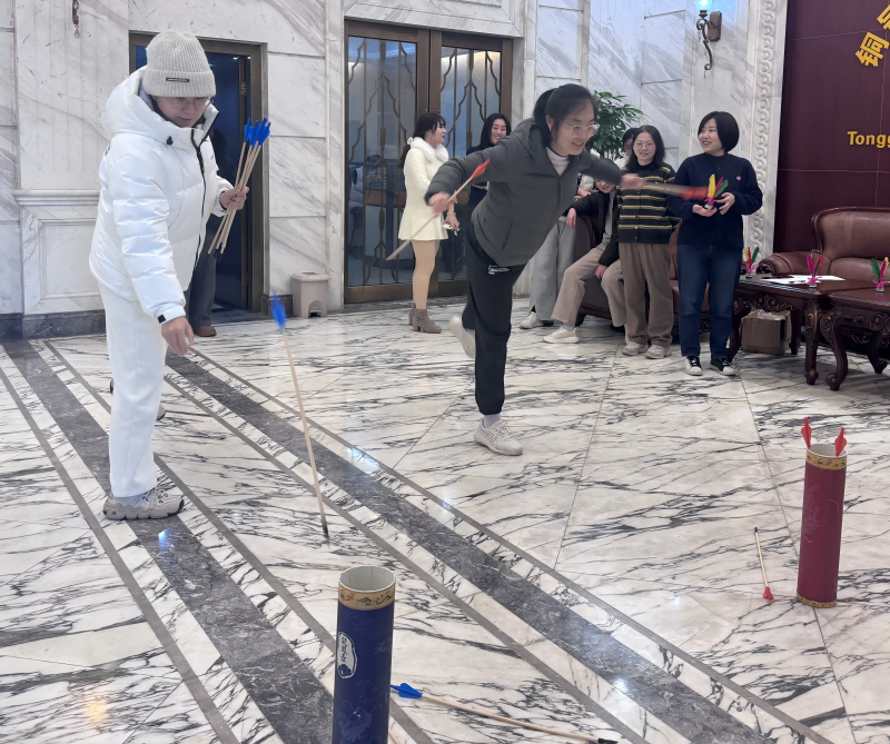 绽巾帼芳华 赴美好时光——铜冠金源期货举办三八妇女节趣味活动